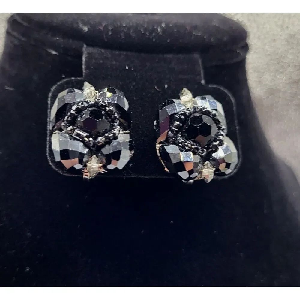 Vintage Vendome Clip on Earrings